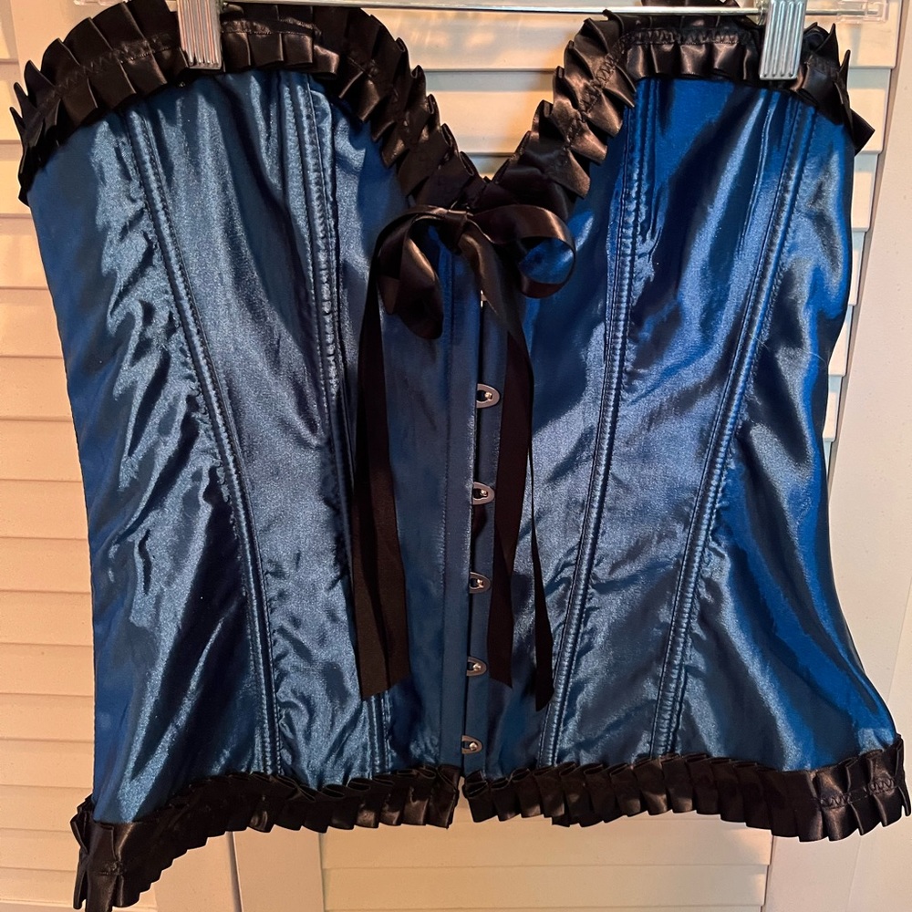 Adore Me Lace-up corset in teal and black.  Hook closures. 2XL. Never worn.